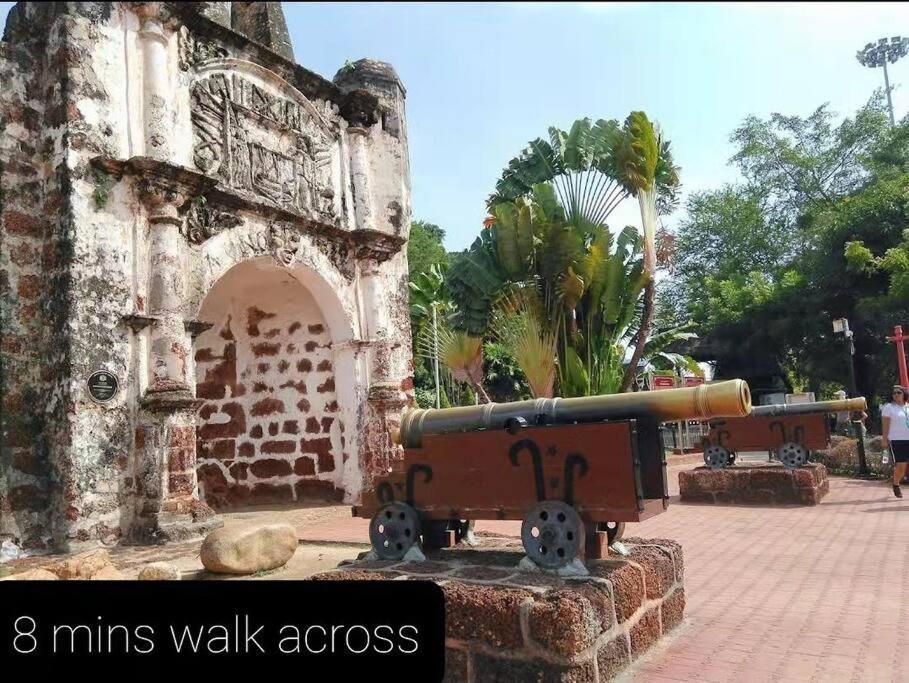 2 Bedroom Apartment Next To Historical Spots Malacca Eksteriør bilde