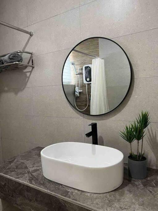 2 Bedroom Apartment Next To Historical Spots Malacca Eksteriør bilde